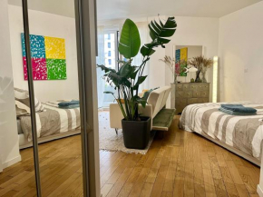 Bright Cozy & Chic Apartment 2 min Paris